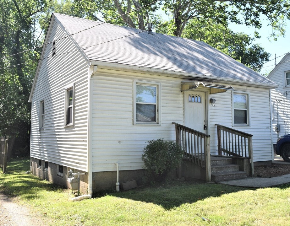 507 S Wesley St in Springfield, IL - Building Photo