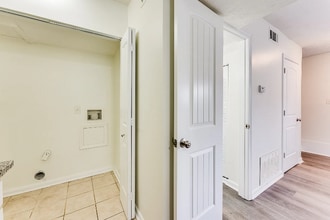 3758 Mulkey Cir SW in Marietta, GA - Building Photo - Building Photo