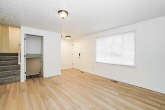 5411 Baynard Dr in Columbus, OH - Building Photo - Building Photo