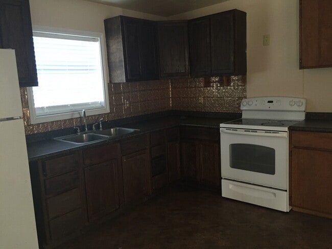 1404 Martha Dr in Longview, TX - Building Photo - Building Photo