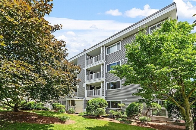 property at 255 North Rd