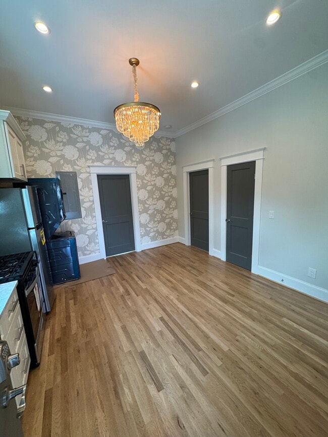 688 King St in Charleston, SC - Foto de edificio - Building Photo