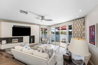 811 Palm Trail in Delray Beach, FL - Building Photo - Building Photo