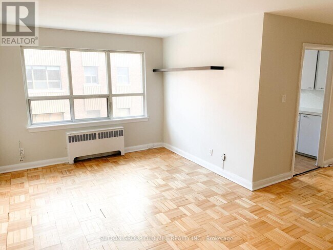 property at 2846 Bloor St W