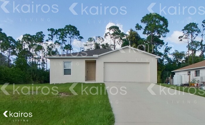3931 NW 45th Terrace in Cape Coral, FL - Building Photo