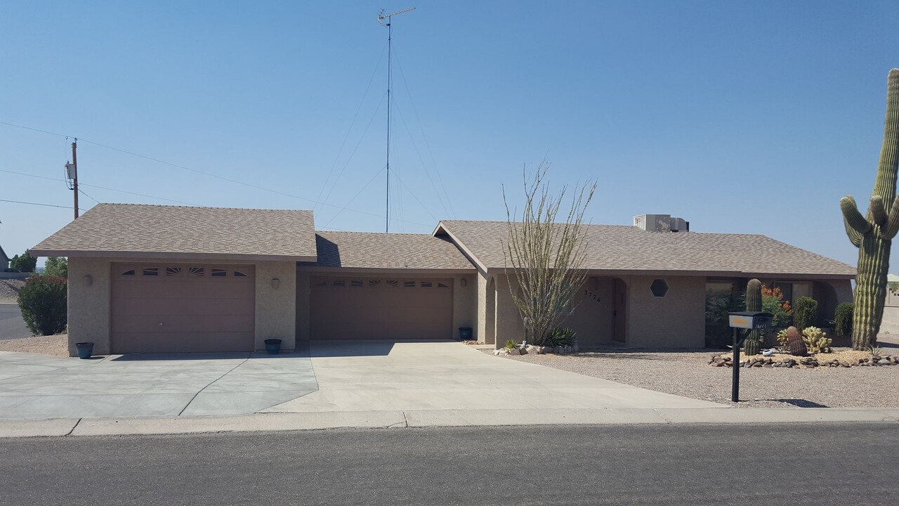 3726 Mission Way in Lake Havasu City, AZ - Building Photo