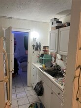 106 NW 3rd St in Hallandale Beach, FL - Building Photo - Building Photo