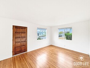 6257 Osler St in San Diego, CA - Building Photo - Building Photo