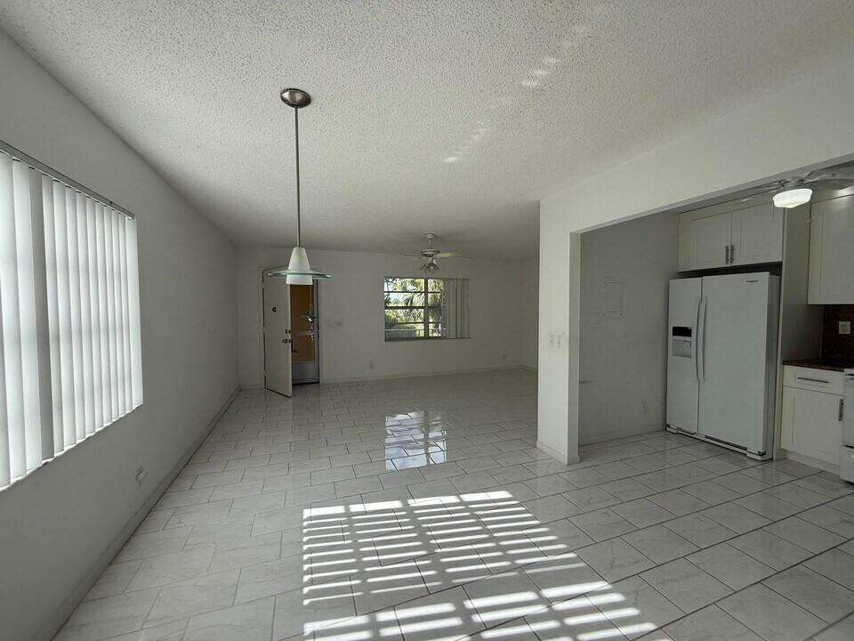 602 Flanders N in Delray Beach, FL - Building Photo