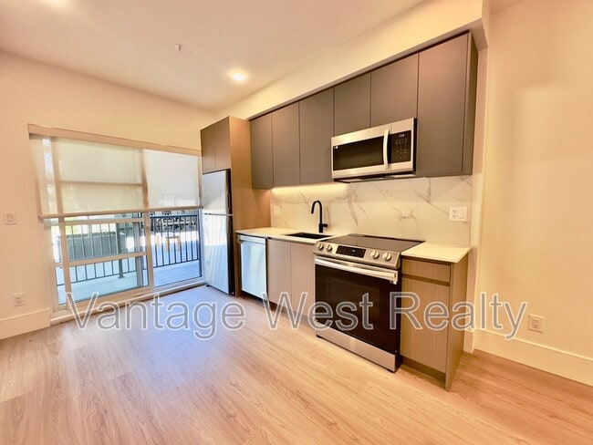 property at 720-720 K. L. O. Rd