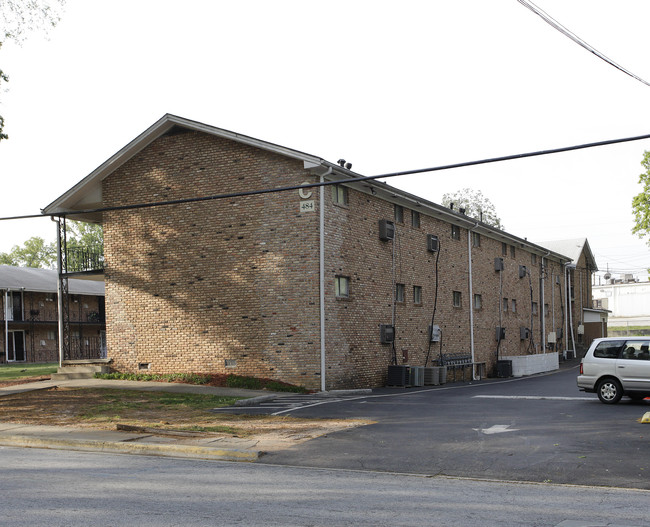 Clarion Court Apartments in Atlanta, GA - Foto de edificio - Building Photo