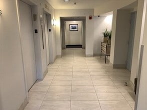 133 Commander Shea Blvd in Quincy, MA - Building Photo - Building Photo