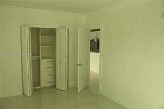 1211 W 34th St in Hialeah, FL - Building Photo - Building Photo