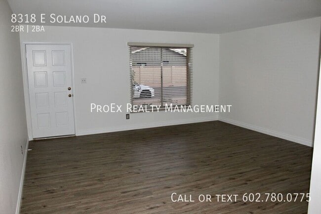 8318 E Solano Dr in Scottsdale, AZ - Building Photo - Building Photo