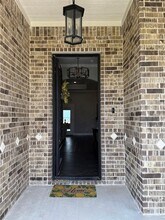 1013 Sky Ct in Weatherford, TX - Foto de edificio - Building Photo