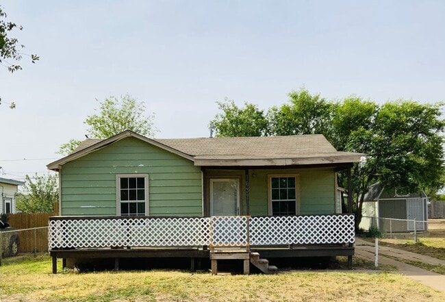 property at 1637 NW 16th Ave