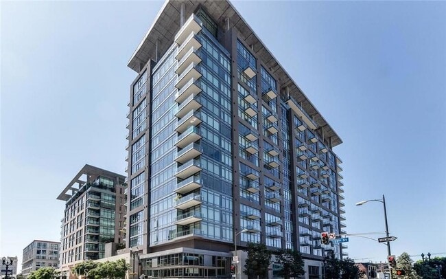 property at 1100 S Hope St