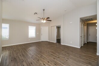 4059 E Aragonite Ln in Queen Creek, AZ - Building Photo - Building Photo