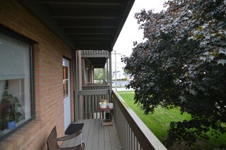 1165 Stratford Rd in Stratford, CT - Building Photo - Building Photo