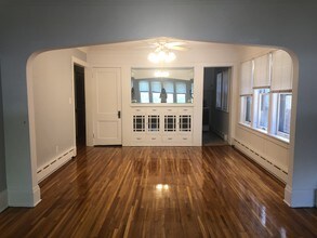 972 Goodrich Ave, Unit #1 in St. Paul, MN - Building Photo - Building Photo