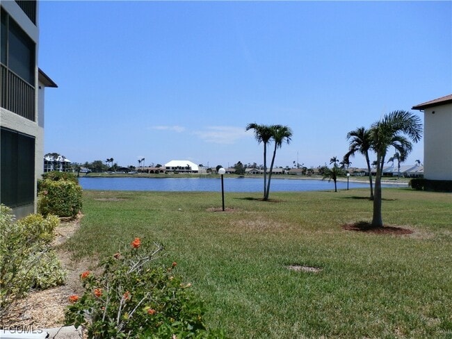 property at 11140 Caravel Cir