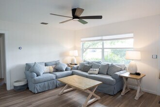 704 Yelvington Ave in Clearwater, FL - Building Photo - Building Photo