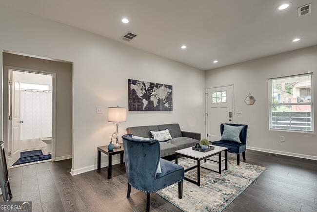 996 Fair St SW in Atlanta, GA - Building Photo - Building Photo