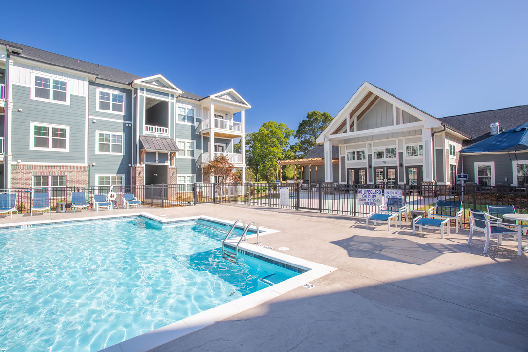 Waterleaf at Neely Ferry in Simpsonville, SC - Building Photo