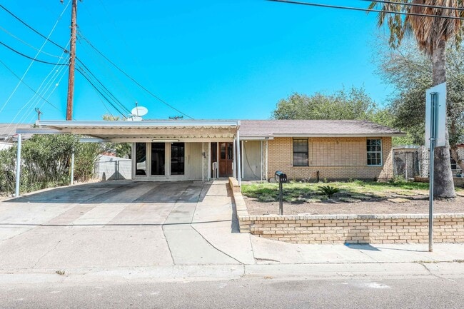 property at 806 Bustamante St