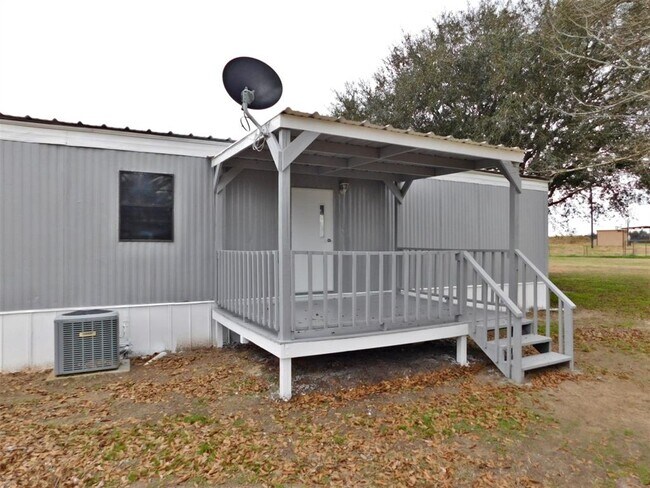 1607 Mallard Ln in Sealy, TX - Foto de edificio - Building Photo