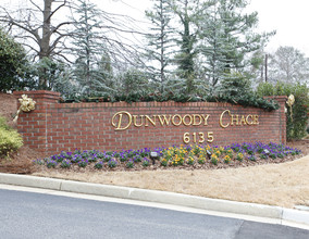 Dunwoody Chace in Atlanta, GA - Building Photo - Building Photo