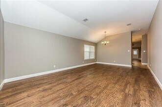 2016 Falls Creek Dr in Little Elm, TX - Building Photo - Building Photo