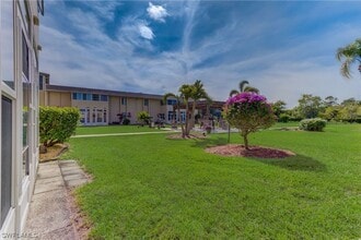 333 Joel Blvd in Lehigh Acres, FL - Building Photo - Building Photo