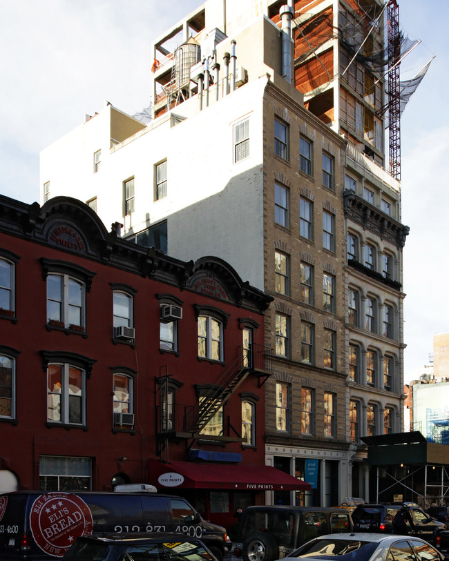 27-29 Great Jones St in New York, NY - Building Photo - Building Photo