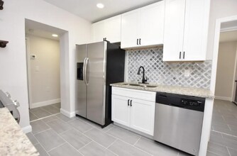 1216 E Parker St-Unit -Unit A in Lakeland, FL - Building Photo - Building Photo