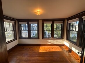 34 Walnut St in Belmont, MA - Foto de edificio - Building Photo