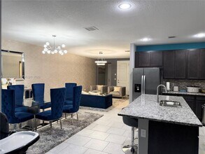 445 NW 36th Ave in Pompano Beach, FL - Building Photo - Building Photo