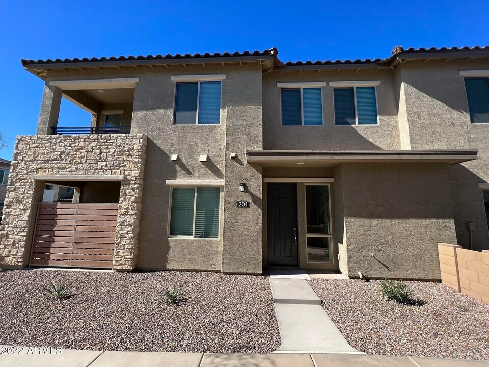 746 E Doral Ave in Gilbert, AZ - Building Photo