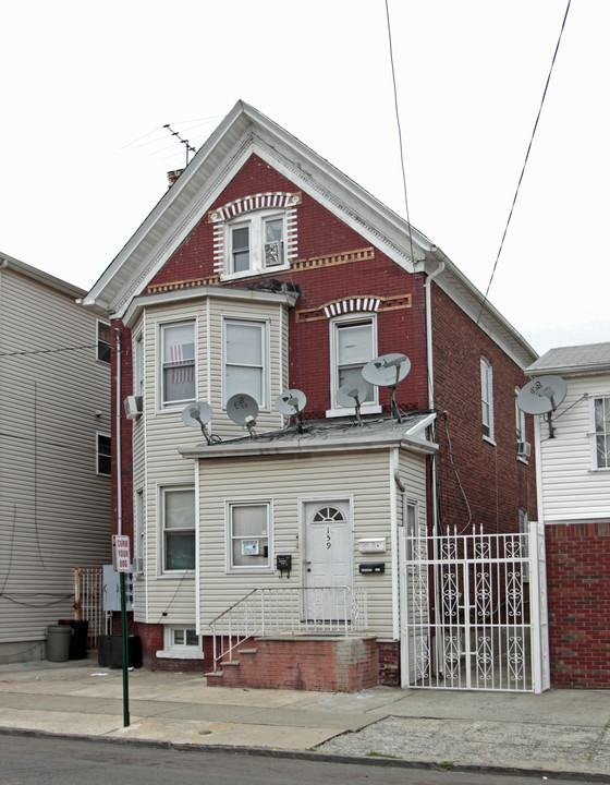 159 Fulton St in Elizabeth, NJ - Foto de edificio