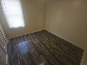 2749 N 34th St in Milwaukee, WI - Building Photo - Building Photo