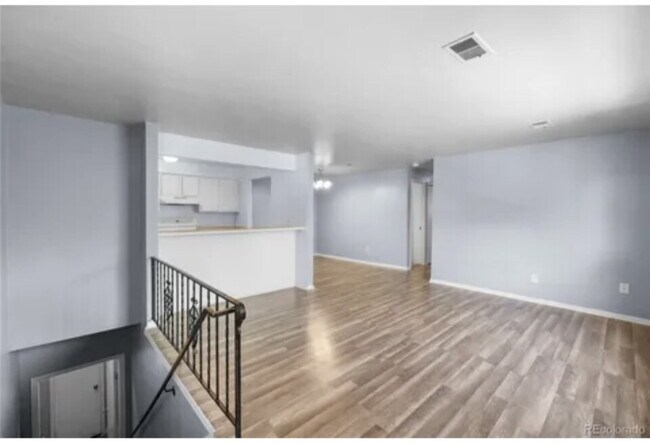 1155 S Fairplay Cir in Aurora, CO - Building Photo - Building Photo
