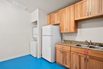 109 Gillespie Ln in Aransas Pass, TX - Building Photo - Building Photo