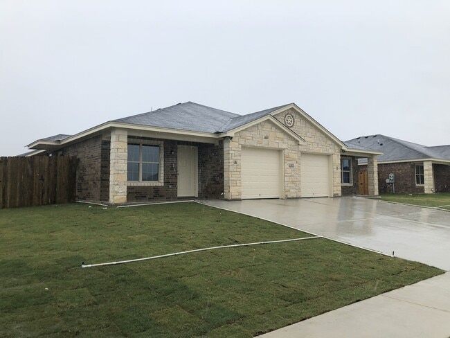 property at 1302 Vanguard Ln