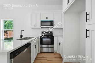 1985 Bourland St in Greenville, TX - Building Photo - Building Photo