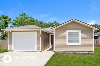 1160 N St Johns St in St. Augustine, FL - Building Photo - Building Photo