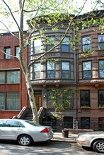 130 W 88th St in New York, NY - Building Photo - Building Photo