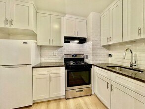 270 Marin Blvd in Jersey City, NJ - Building Photo - Building Photo