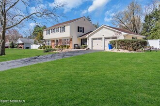 22 Collingwood Rd in Marlboro, NJ - Building Photo - Building Photo