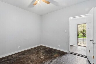 6913 S Throop St in Chicago, IL - Building Photo - Building Photo