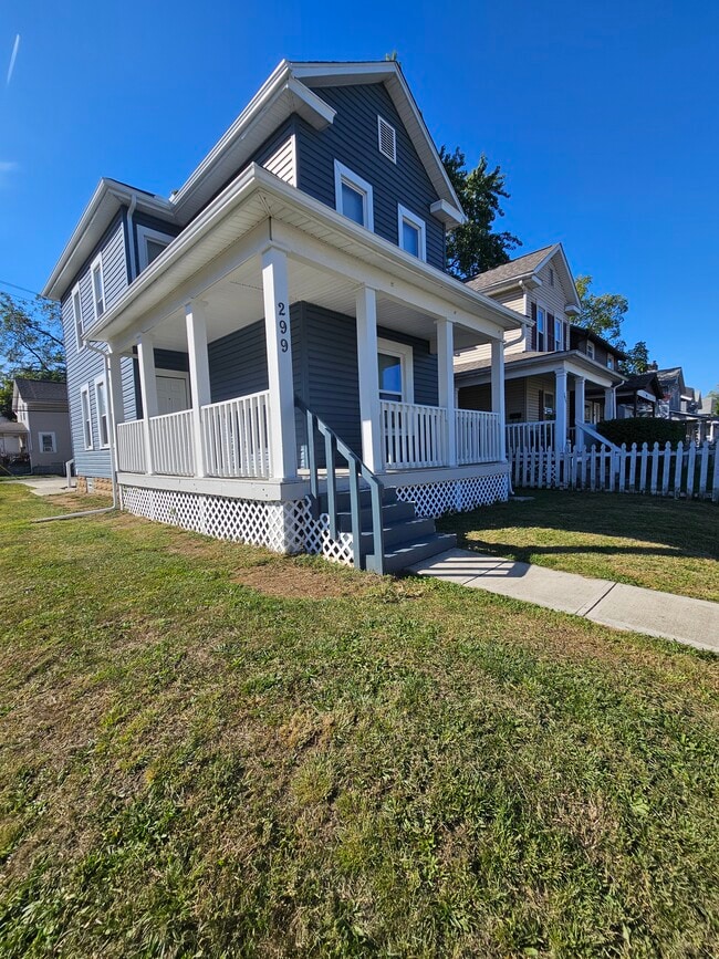 299 S Warren Ave in Columbus, OH - Foto de edificio - Building Photo